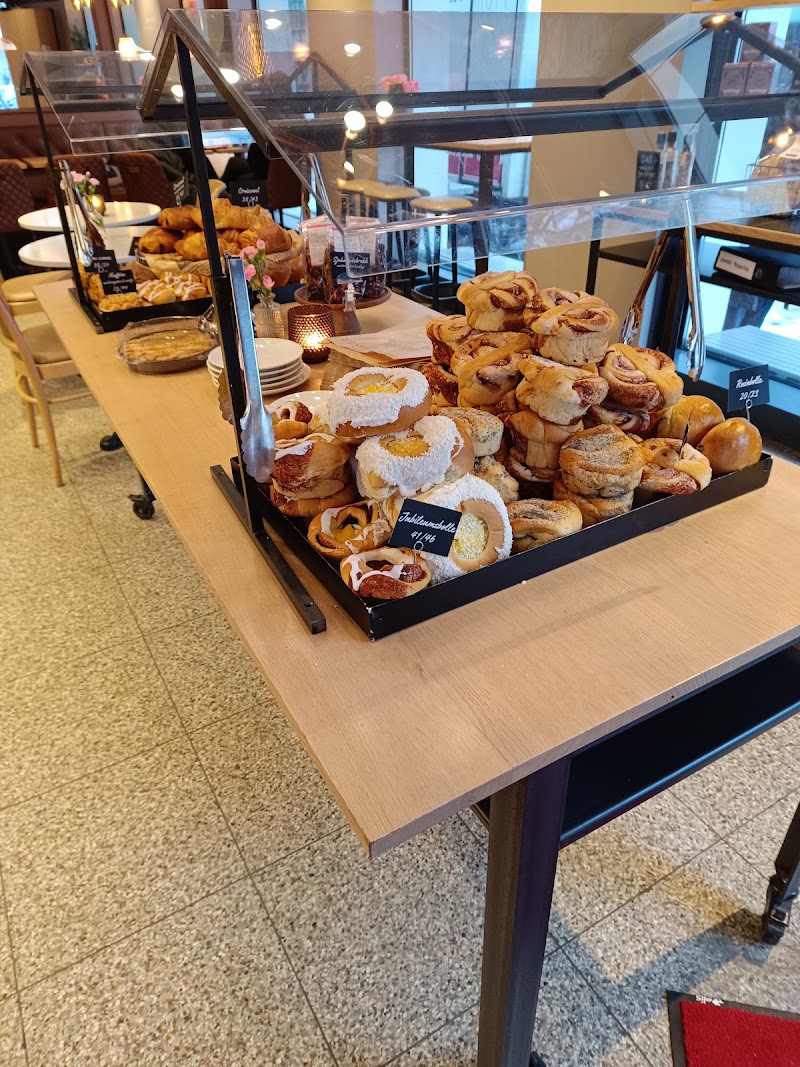 Baker Hansen - Baker Hansen, Stortingsgata 20, 0161 Oslo, Norway