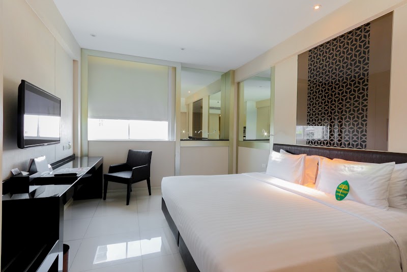 Mandarin Hotel Bangkok, managed by Centre Point - Mandarin Hotel Bangkok, managed by Centre Point, 662 Thanon Rama IV, Khwaeng Maha Phruttharam, Khet Bang Rak, Krung Thep Maha Nakhon 10500, Thailand