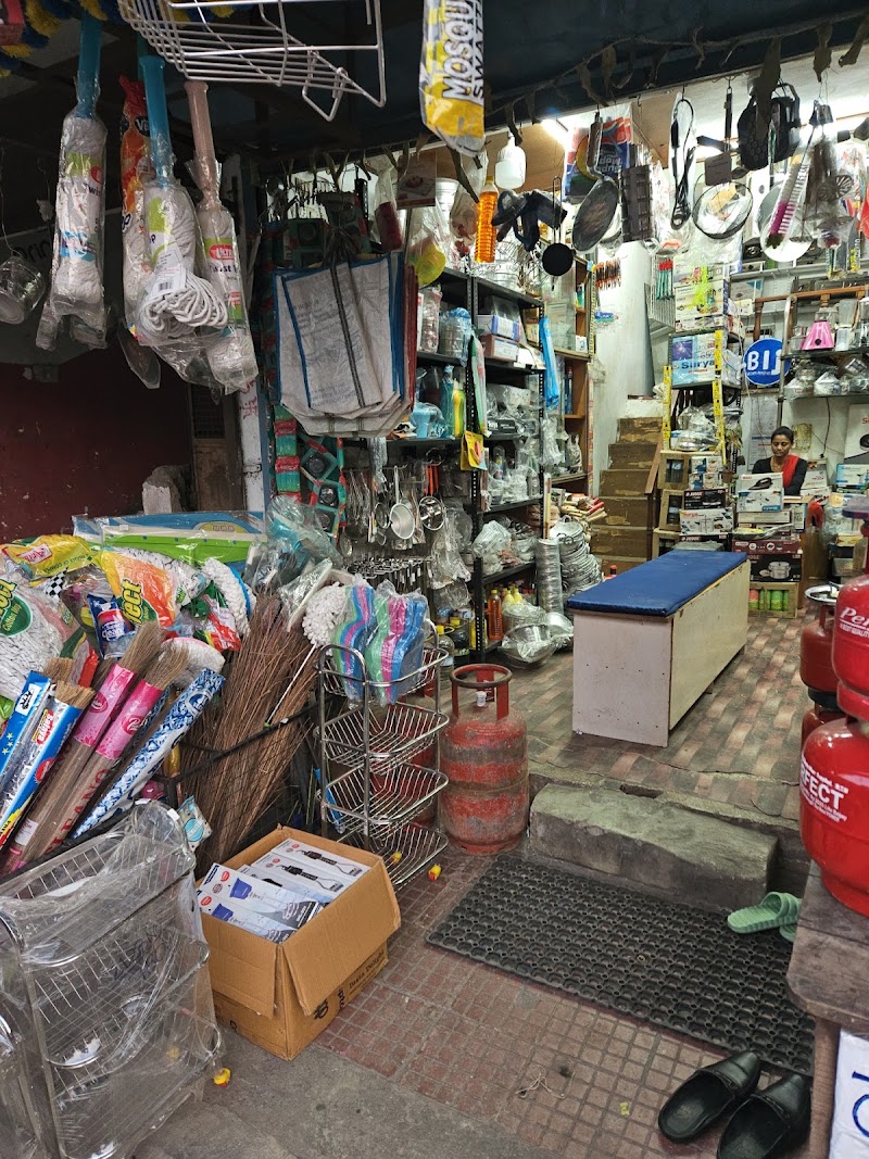 Balaji Stores gas shop - Balaji Stores gas shop, Rajiv Gandhi Chowk, HDFC bank ke samne, Netaji Subhash complex, Jarhabhata Rd, Bilaspur, Masanganj, Chhattisgarh 495001, India