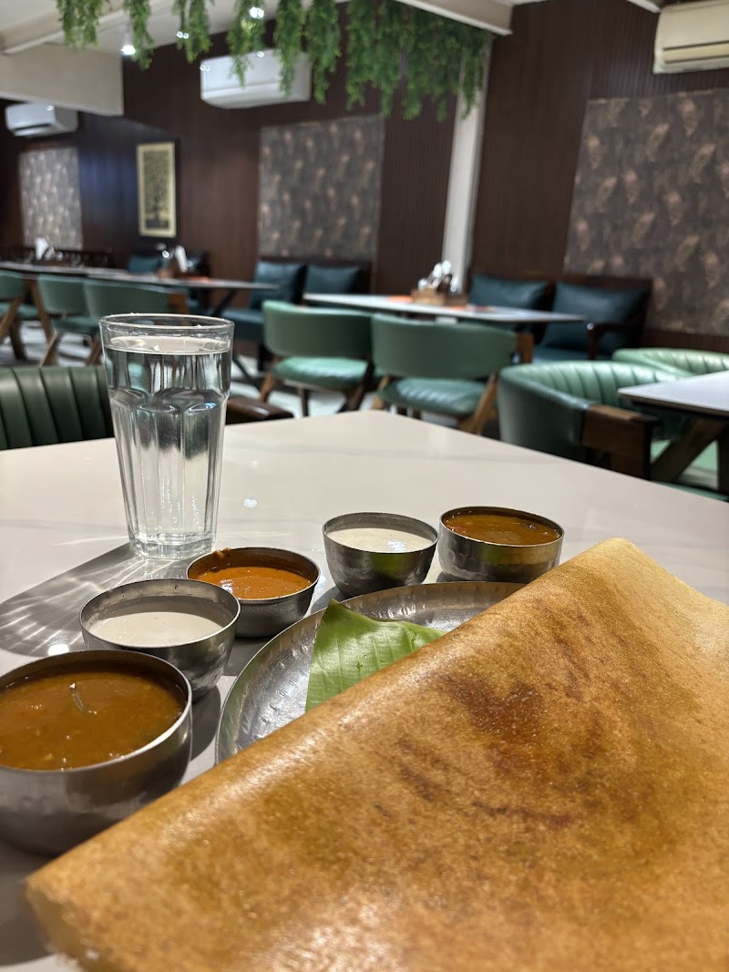 Shri Krishna Udupi - Shri Krishna Udupi C3G5+R7H M2K Corporate Park, Pearl Ln, Block N, Mayfield Garden, Sector 51, Gurugram, Haryana 122018, India