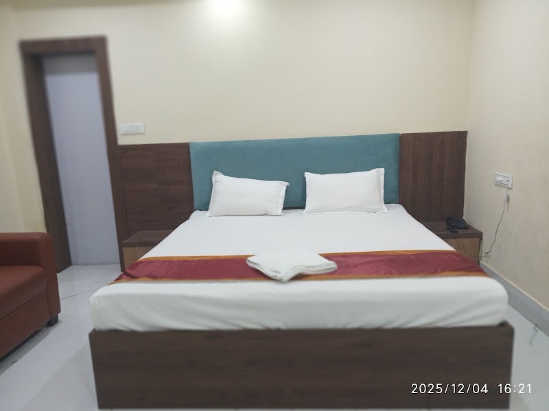 Hotel in Puri - Hotel in Puri Daitapada Sahi, Backside of Nayak Plaza, Baliapanda Housing Board Colony, Puri, Odisha 752001, India