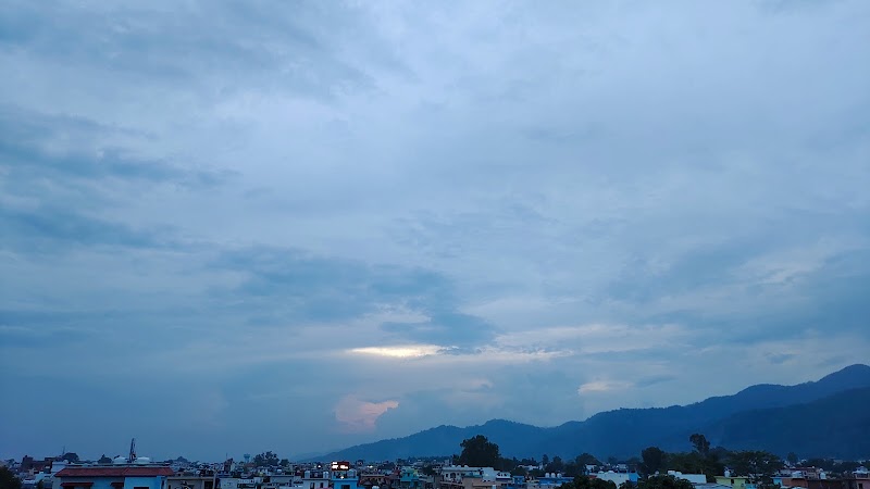 Hotel O by OYO Mount View - Hotel O by OYO Mount View, Union Bank Rd, near Central hospital, Bank Colony, Kusumkhera, Haldwani, Bomari Tallikham, Uttarakhand 263139, India