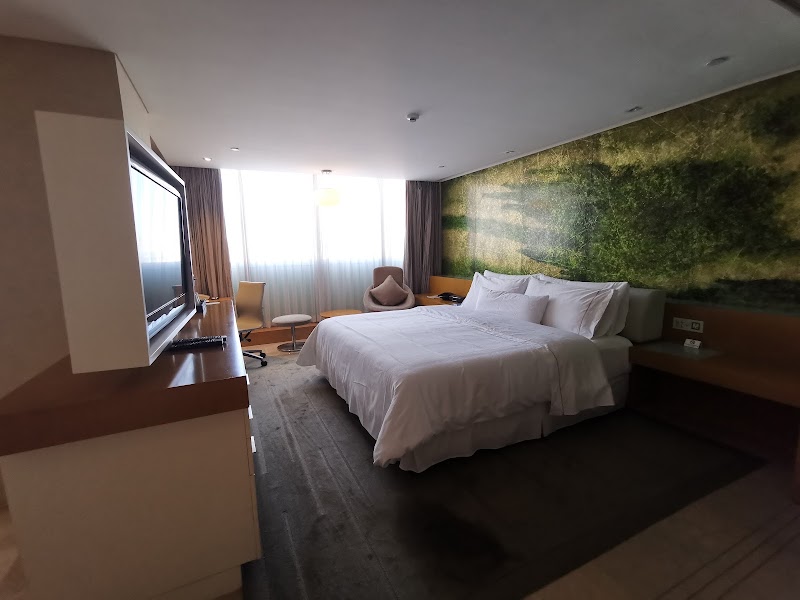 The Westin Shenzhen Nanshan - The Westin Shenzhen Nanshan 9028 Shennan Road, 南山区深圳市广东省 China, 518000