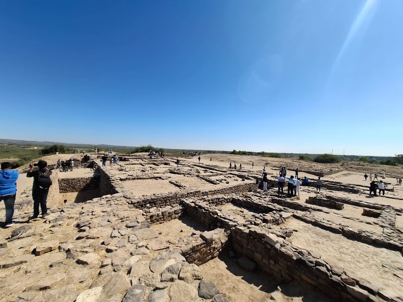 Dholavira Harappan Civilization Archeological Site and Museum - Dholavira Harappan Civilization Archeological Site and Museum, V6P8+2G2, Dholavira, Gujarat 370165, India
