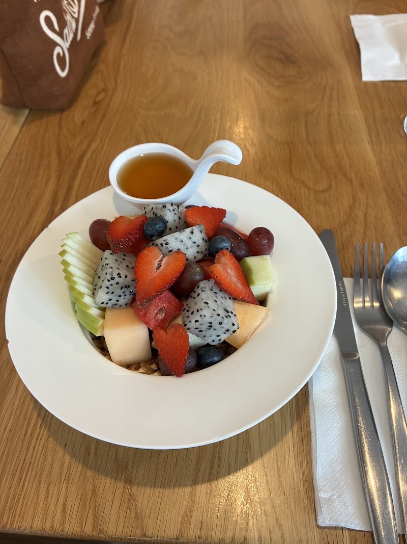 Breakfast Story Sathorn - Breakfast Story Sathorn 44/6 Convent Rd, Si Lom, Khet Bang Rak, Krung Thep Maha Nakhon 10550, Thailand