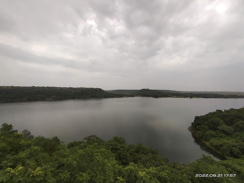 Forest rest house gandhisagar scantuary - Forest rest house gandhisagar scantuary, MHV2+MG3, Karanpura Block, Madhya Pradesh 458118, India