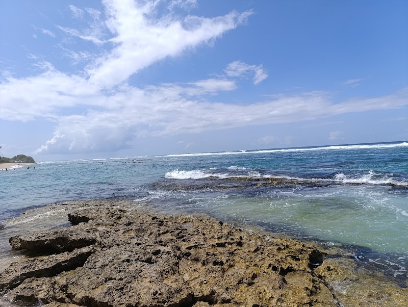 Thalaramba Beach
