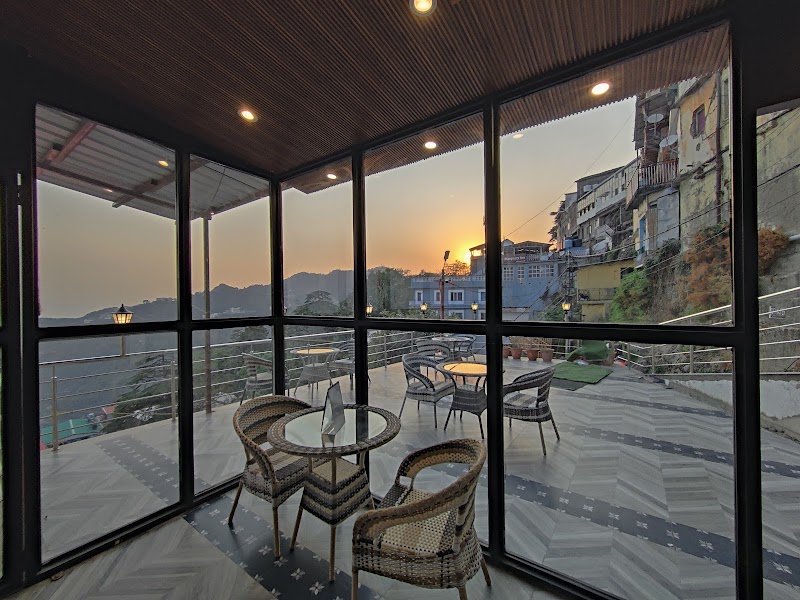Sangam by Stotrak, Hotel in Jhula Ghar, Mussoorie - Sangam by Stotrak, Hotel in Jhula Ghar, Mussoorie F34G+J8R, near, Rope Way, Jhula Ghar, The Mall Road, Mussoorie, Uttarakhand 248179, India