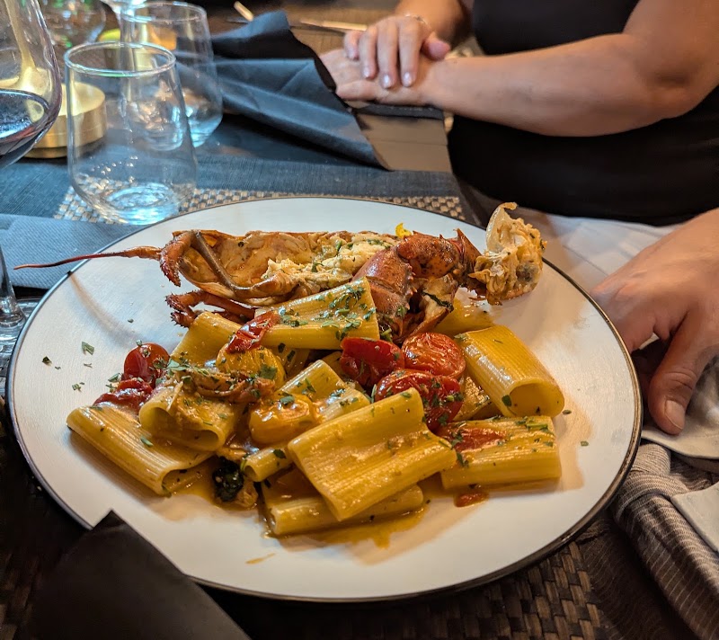 RoYaL Art Cafè - RoYaL Art Cafè P.za del Colosseo, 1, 00184 Roma RM, Italy