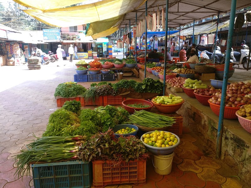 Panchgani Market - Panchgani Market WRF2+H25, Bhim Nagar, Panchgani, Maharashtra 412805, India