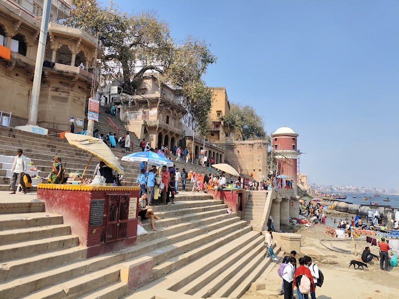Tulsi Ghat, (Varanasi) - Tulsi Ghat, (Varanasi) Tulsi ghat B2, B 2/40, Assi Rd, Ghats of Varanasi, Shivala, Varanasi, Uttar Pradesh 221001, India