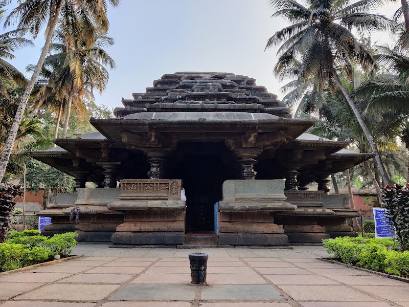 Ratta Era Shri Kamala Basadi