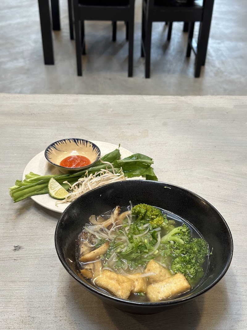 Everyday Vegan Food & Coffee Da Nang - Everyday Vegan Food & Coffee Da Nang 45 Hoàng Kế Viêm, Ngũ Hành Sơn, Đà Nẵng 55000, Vietnam
