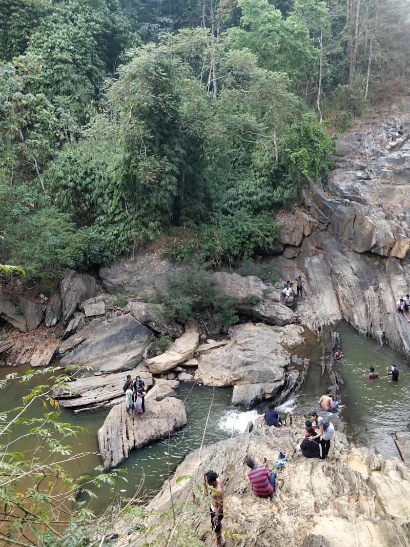 Kanthanpara Waterfalls - Kanthanpara Waterfalls G5F3+H3G, Meppadi, Kerala 673577, India
