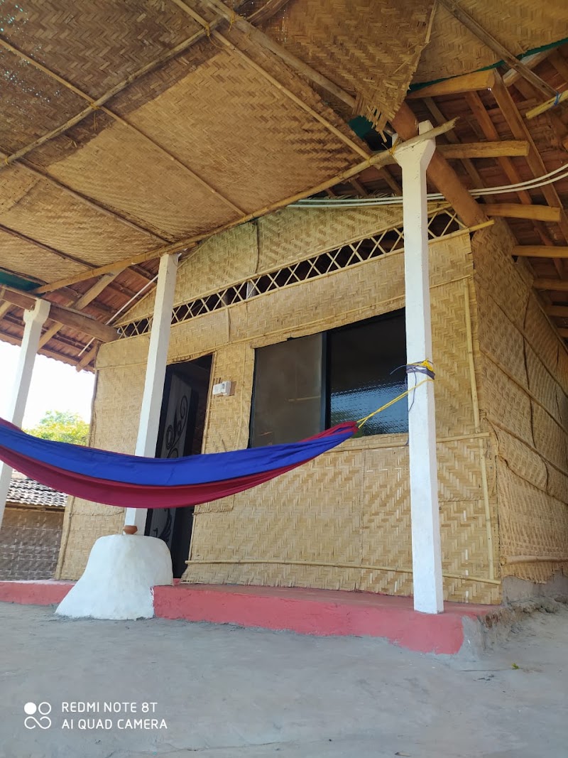SWEET VALLEY COTTAGES - SWEET VALLEY COTTAGES, Khalcha wada, 185/0, near Famafa, Khalchawada, Arambol, Goa 403524, India