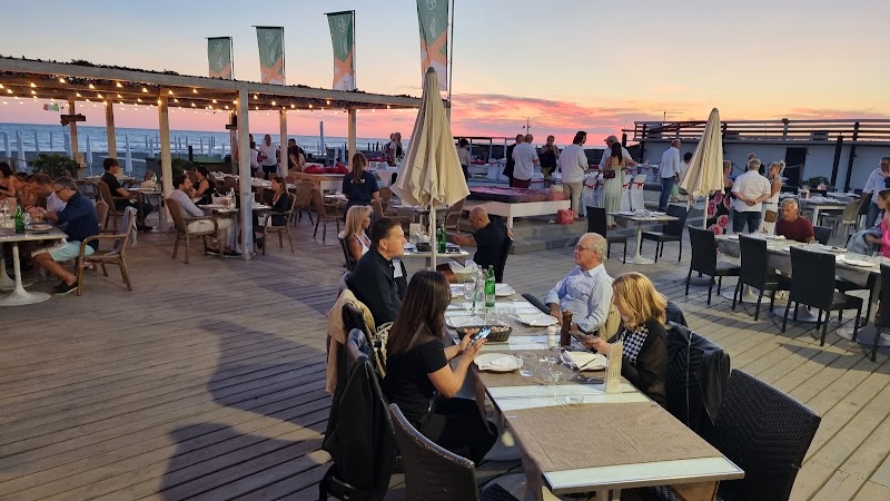 COH Beach Club Fregene - COH Beach Club Fregene, Lungomare di Ponente, 91/93, 00054 Fregene RM, Italy