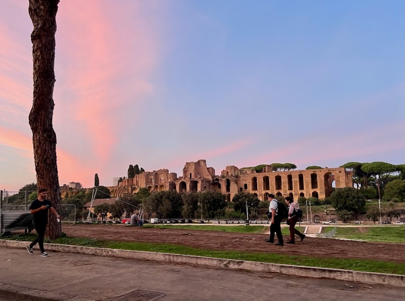 Scooteroma Tours - Private Vespa & Scooter tours of Rome - Scooteroma Tours - Private Vespa & Scooter tours of Rome, Via della Purificazione, 84, 00187 Roma RM, Italy