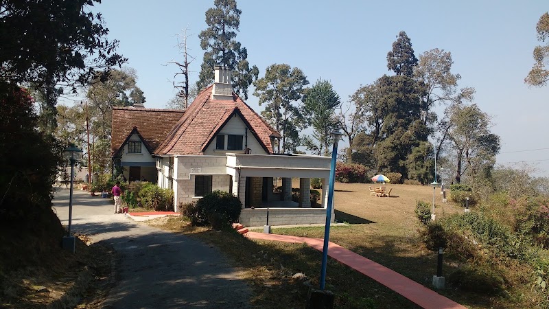 Tashiding Tourist Lodge - Tashiding Tourist Lodge 2FW6+R4C, Unnamed Road, Chandraloke, Kalimpong, West Bengal 734301, India