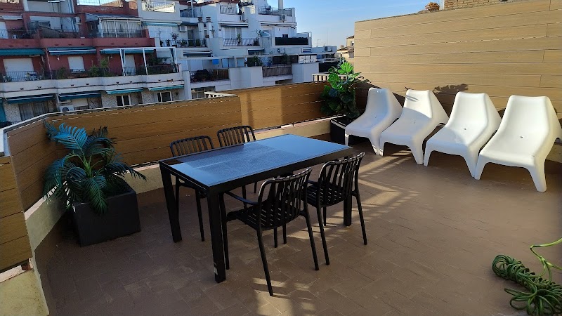 Sant Jordi Apartments Sagrada Familia - Sant Jordi Apartments Sagrada Familia, Carrer del Freser, 5, Sant Martí, 08026 Barcelona, Spain