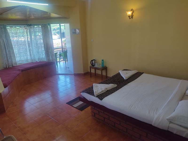 The Nest, Homestay @ Coonoor - The Nest, Homestay @ Coonoor 2/248, Coonoor Kotagiri Road, Near 4kms from Staff College, Aniadah Village, Bandumai, Coonoor, Ellithorai, Tamil Nadu 643103, India