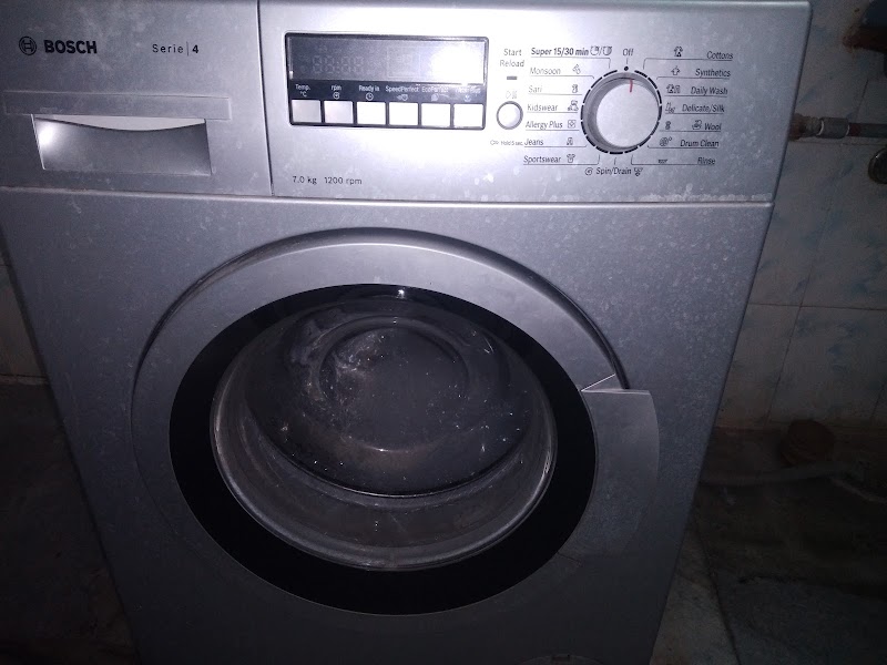 Yash homecare- ac repair, fridge repair, washing machine repair , microwave repair - Yash homecare- ac repair, fridge repair, washing machine repair , microwave repair near st.fransis school, Sector 4, Gomti Nagar, Lucknow, Uttar Pradesh 226010, India