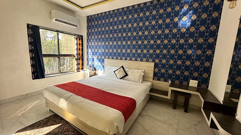 Rang Mahal Resort Hotel, Restaurant & Banquet - Rang Mahal Resort Hotel, Restaurant & Banquet, Janjgir Rd, near Osho Madhuban, Lachhanpur Chowk, Champa, Lachhanpur, Chhattisgarh 495669, India