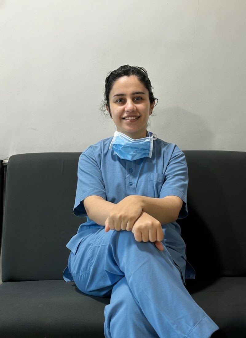 Dr. Ishita Katyal: Plastic, Reconstructive and cosmetic Surgeon In Raipur - Dr. Ishita Katyal: Plastic, Reconstructive and cosmetic Surgeon In Raipur, Pachpedi Naka Rd, beside Colours Mall, Amrapali Society, Gurumukh Singh Nagar, Raipur, Tikrapara, Chhattisgarh 492001, India