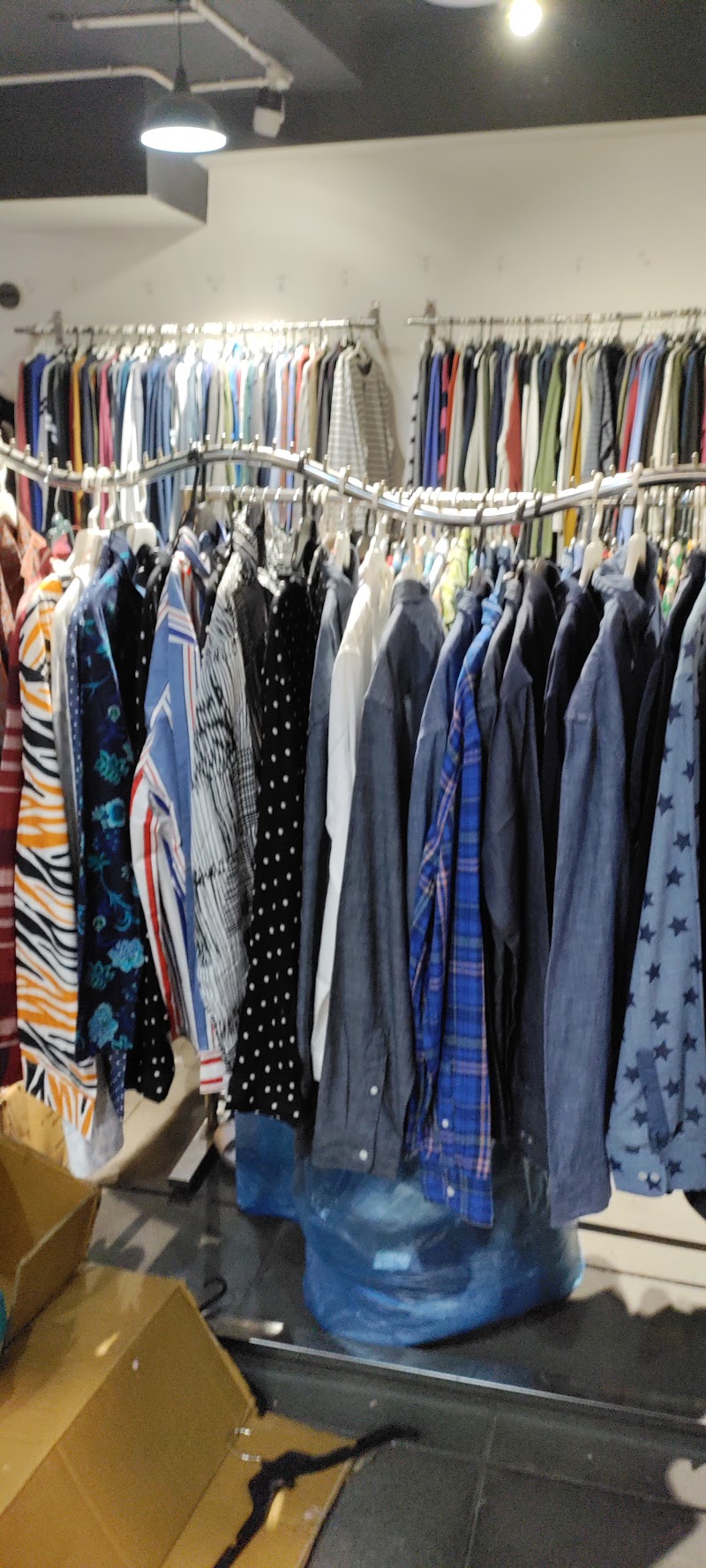 Trendza - Trendza U73, 29, U Block, DLF Phase 3, Sector 24, Gurugram, Haryana 122010, India