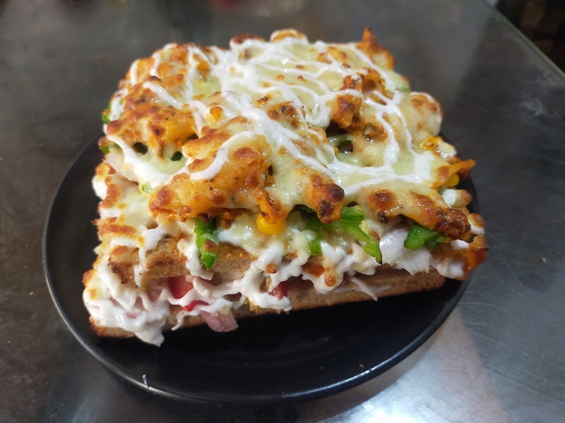 Pizza Xpress - Pizza Xpress Shop number 2 Ground flour Hanuman mandir road, metro pillar number 725, near, Gali No.14, near Aggarwal left side dining cafe, Block C, Kiran Garden, Nawada, New Delhi, Delhi, 110059, India