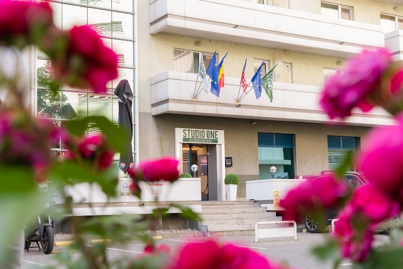 Studio 1 Accommodation Suites - Studio 1 Accommodation Suites Building A2, Preciziei Str No. 24, 062204 București, Romania