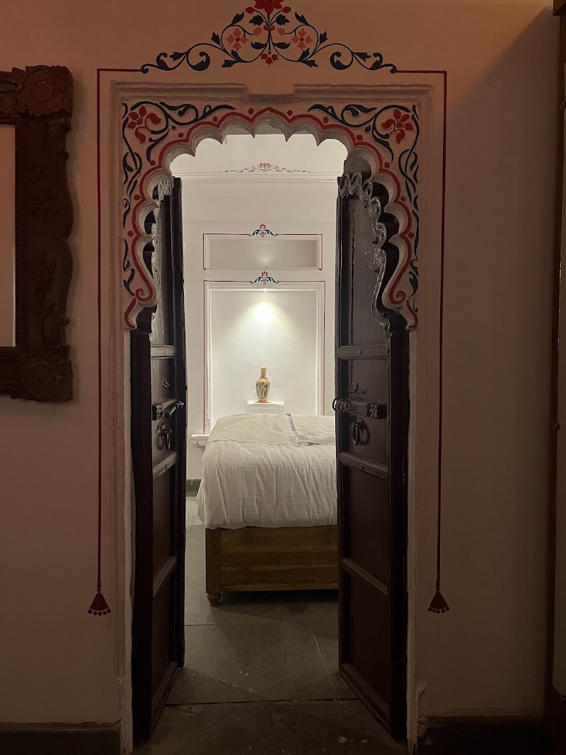 Dakshina Haveli - Dakshina Haveli HMJJ+VXG, Chand Pole, Udaipur, Rajasthan 313001, India