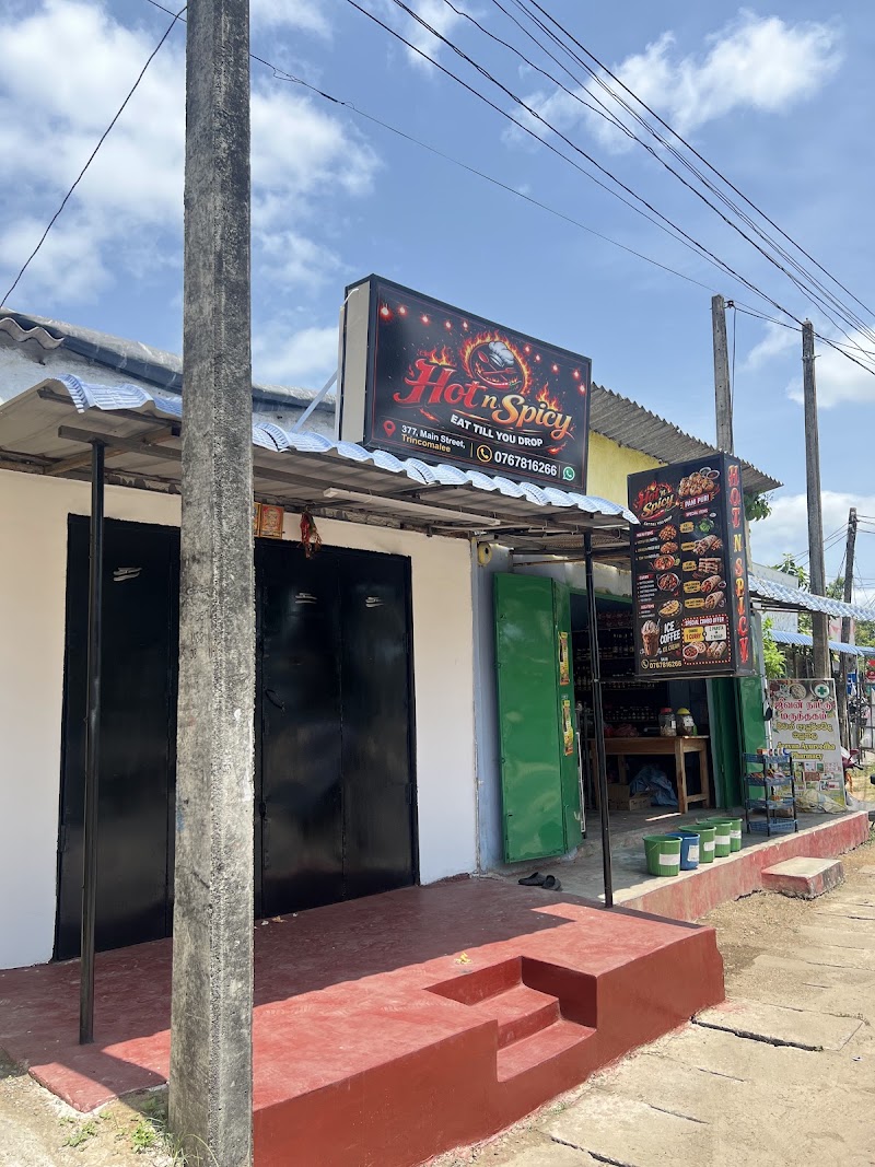 Hot n spicy restaurant trincomalee