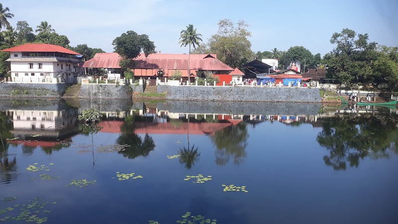 Kottarakkulam Sree Mahaganapathy Temple - Kottarakkulam Sree Mahaganapathy Temple South of Kollam Civil Station, Collectorate, Kaankathu Mukku, Kollam, Kerala 691013, India