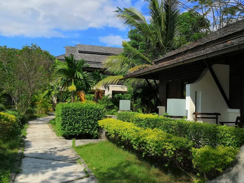 Seashell Resort