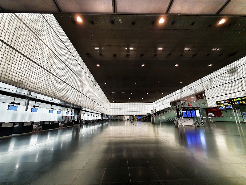 Josep Tarradellas Barcelona-El Prat Airport - Josep Tarradellas Barcelona-El Prat Airport 08820 El Prat de Llobregat, Barcelona, Spain