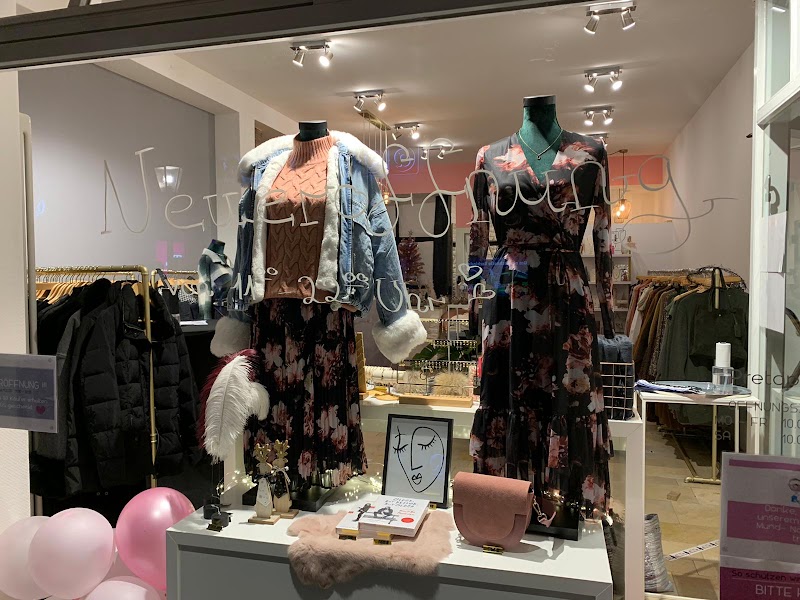 PRETAPORTA - CONCEPT STORE - PRETAPORTA - CONCEPT STORE, Judenstraße 11, 47906 Kempen, Germany