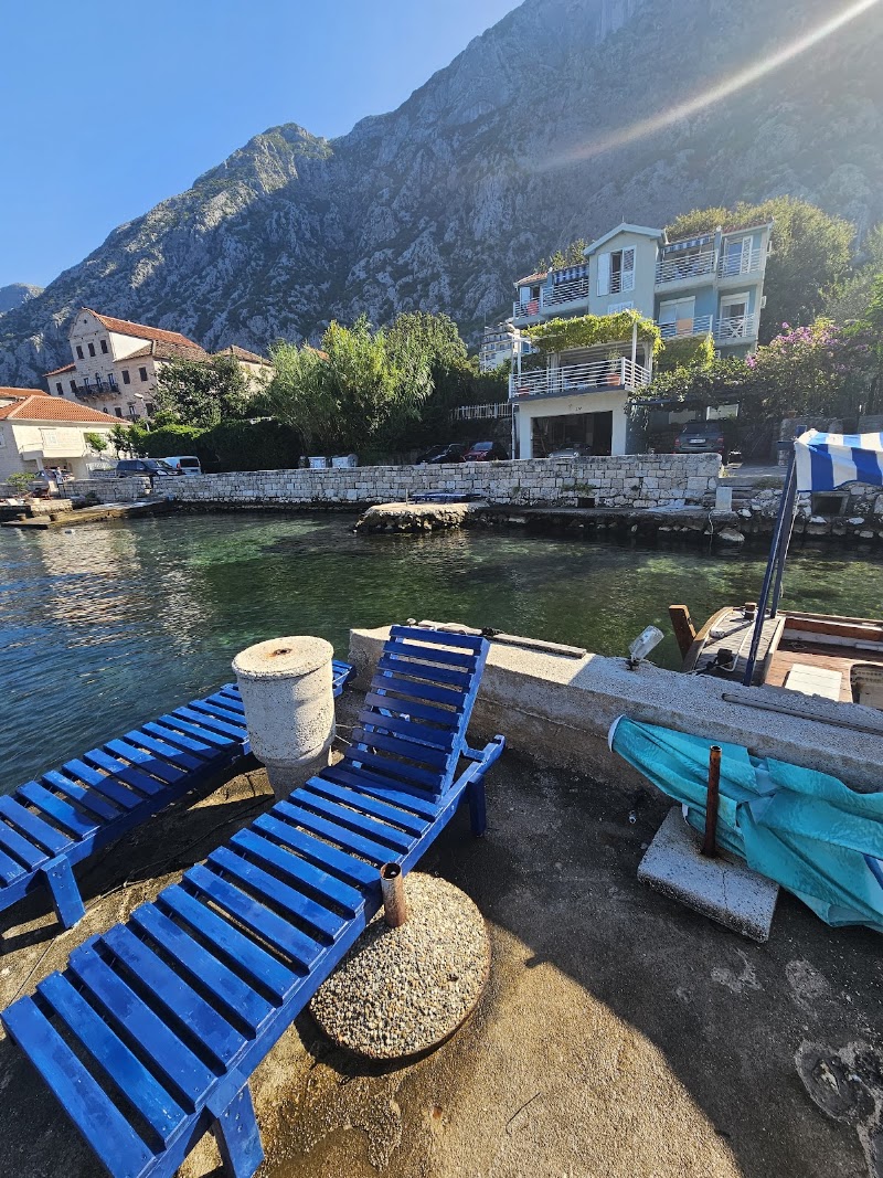 Dobrota Apartment