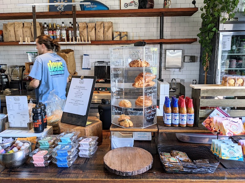 Deus Ex Machina - Emporium Of Post Modern Activities - Deus Ex Machina - Emporium Of Post Modern Activities, 1001 Venice Blvd., Venice, CA 90291, USA