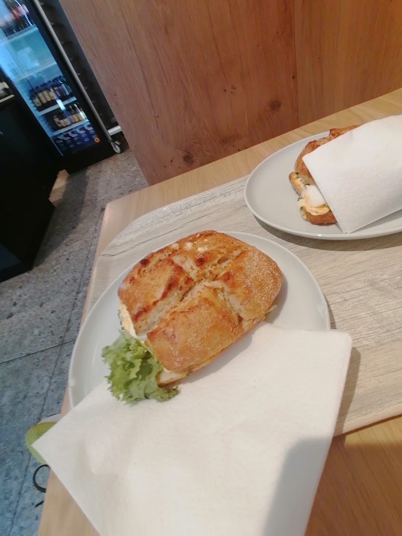 Meisterbäckerei Schneckenburger - Meisterbäckerei Schneckenburger Sankt-Stephans-Platz 4, 78462 Konstanz, Germany