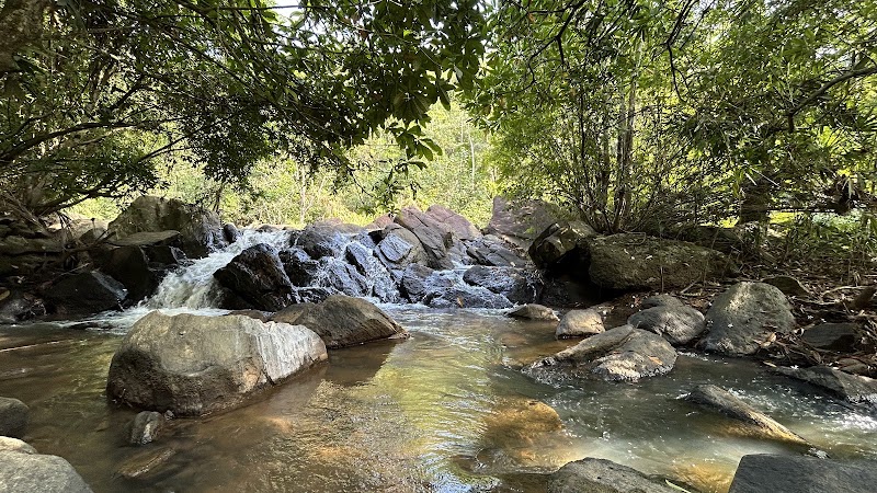 Hakgedi Falls