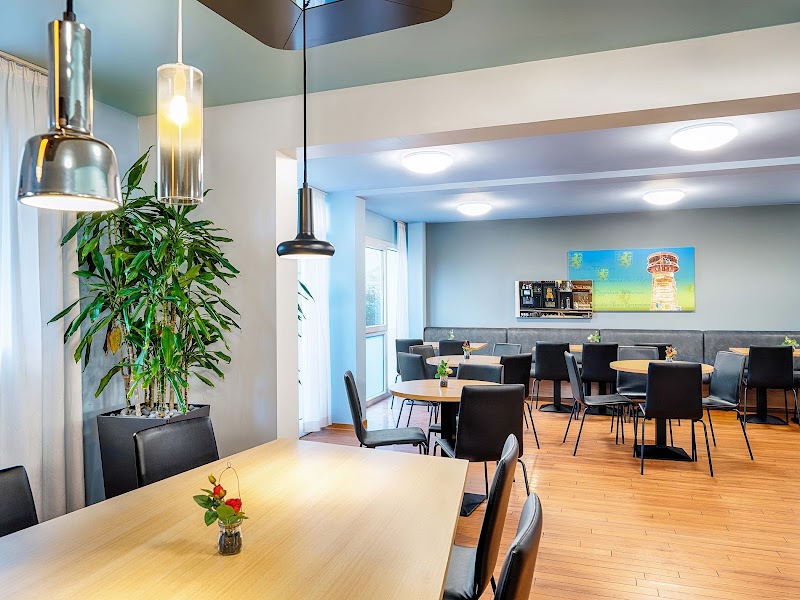B&B HOTEL Köln-Frechen - B&B HOTEL Köln-Frechen Kölner Str. 213, 50226 Frechen, Germany