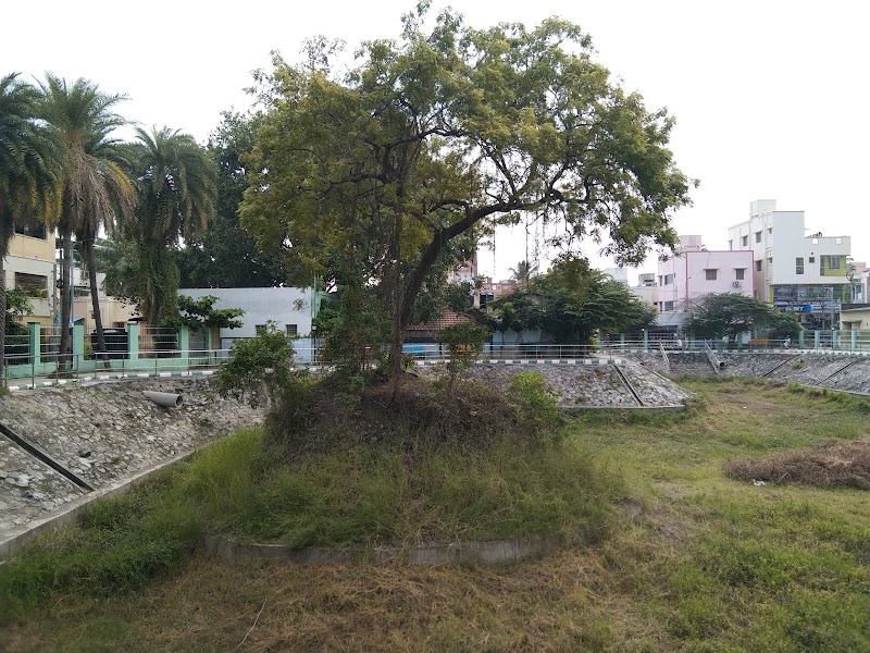 Naickar kuttai park - Naickar kuttai park X54X+VFR, Dr Ambedkar Salai, Periyar Nagar Extension, Periyar Nagar, Madipakkam, Tambaram, Tamil Nadu 600091, India