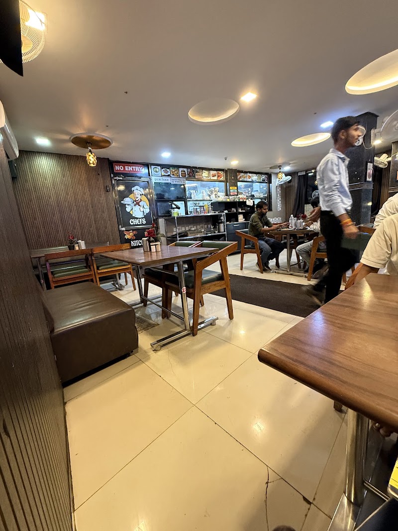 PUNJAB'S TADKA THE FAMILY RESTAURANT - PUNJAB'S TADKA THE FAMILY RESTAURANT, opp. Uco Bank, Sai Nagar Zora, Krishak Nagar, Jora, Raipur, Chhattisgarh 492012, India