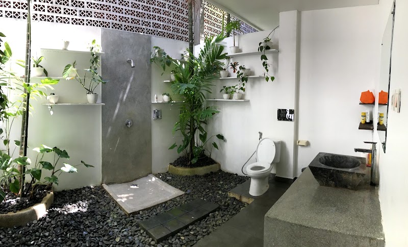 The Farm Hostel - The Farm Hostel Jl. Pantai Batu Bolong No.29, Canggu, Kec. Kuta Utara, Kabupaten Badung, Bali 80361, Indonesia