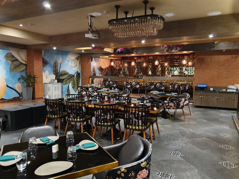 Eden - Botanic Kitchen & Bubbly - Eden - Botanic Kitchen & Bubbly, 29 Gaurimal Complex, Rail Head (Hotel TRG Building), Near Bahu Plaza, Trikuta Nagar, Jammu, 180012