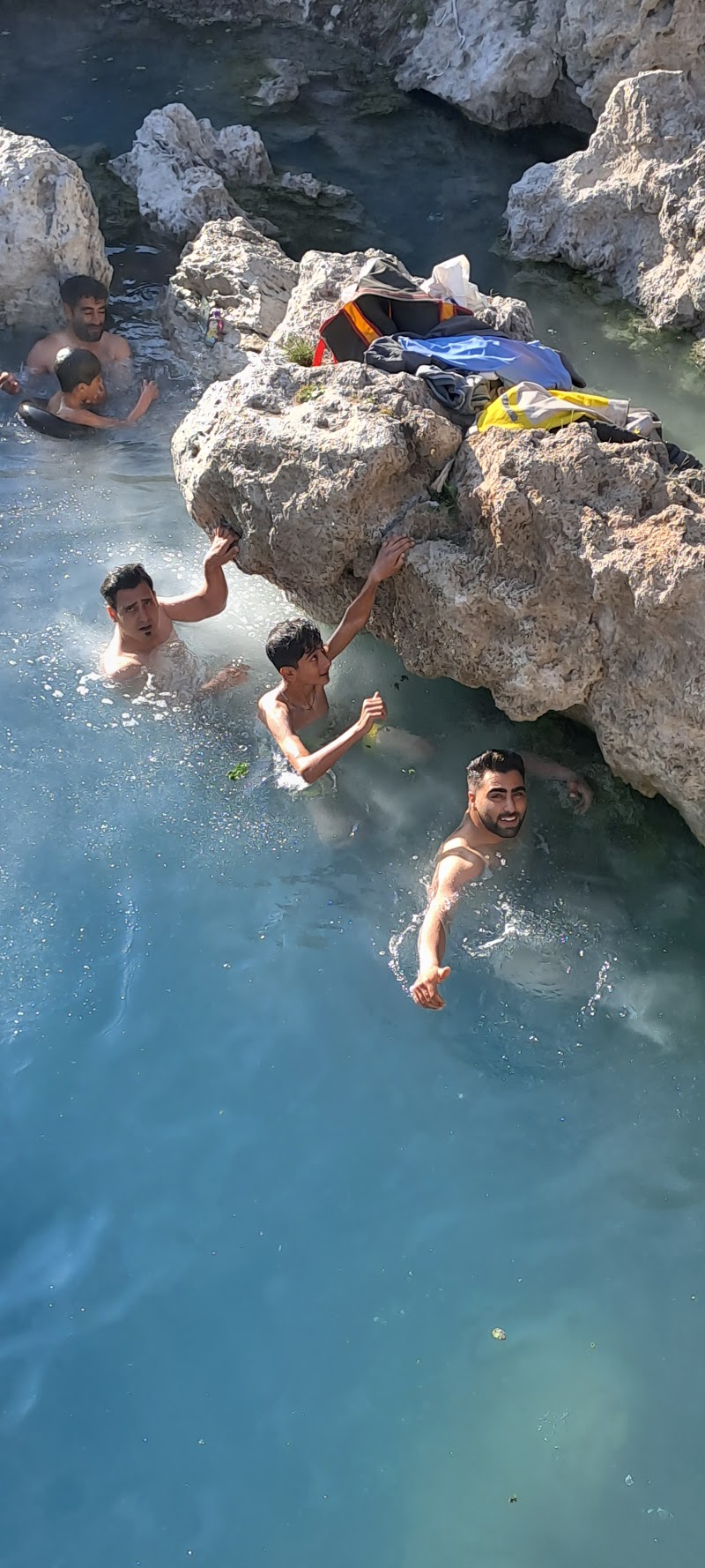 آبگرم آبی قینرجه - آبگرم آبی قینرجه, West Azerbaijan Province, Gheinarjah, Unnamed Road, P56X+C2H, Iran