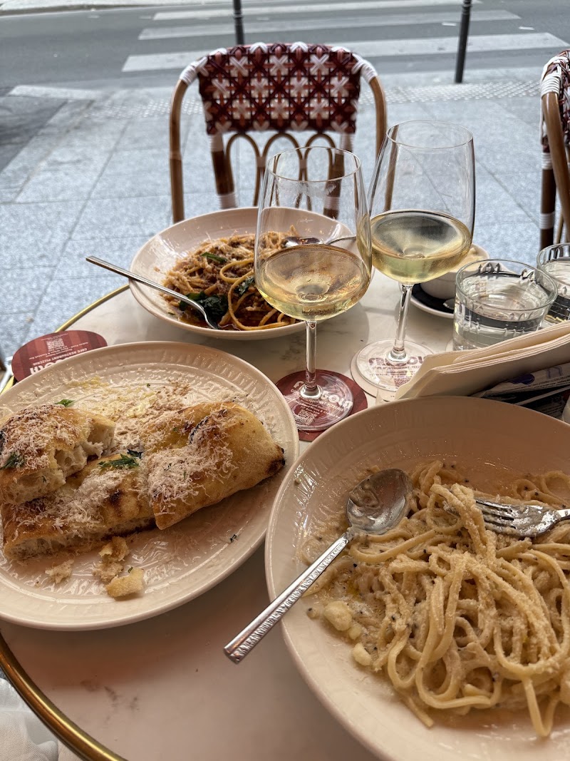 Fragola Marais - Trattoria Italienne & Brunch - Fragola Marais - Trattoria Italienne & Brunch 7 Rue Rambuteau, 75004 Paris, France