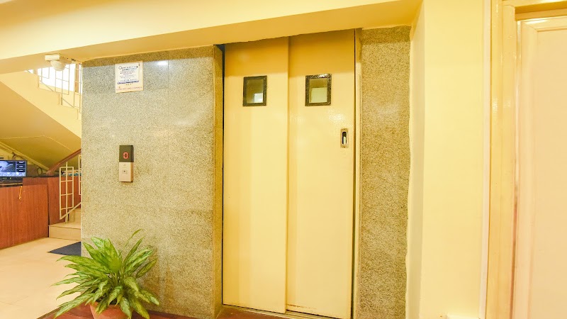 Tiger Inn - Tiger Inn 1686, Laskarhat Rd, Tagore Park, Block 1, Kolkata, West Bengal 700039, India