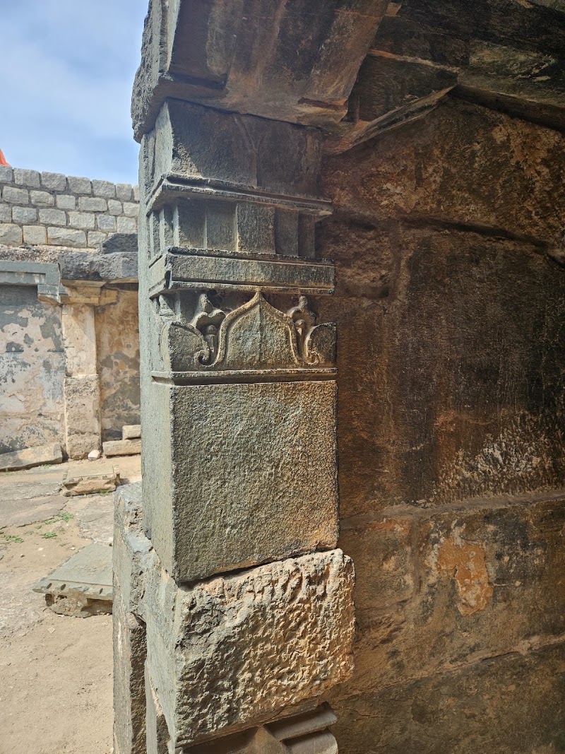 Underground Secret Chamber - Underground Secret Chamber, 8F89+8RW, Hampi, Kamalapura, Karnataka 583221, India