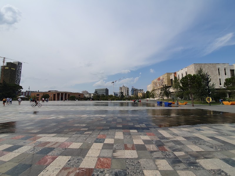 Skanderbeg Square - Skanderbeg Square, Plaza Tirana, Sheshi Skender Beu, Tiranë 1001, Albania